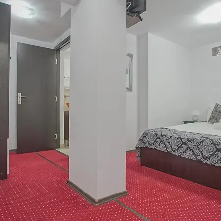 Style House Брашов