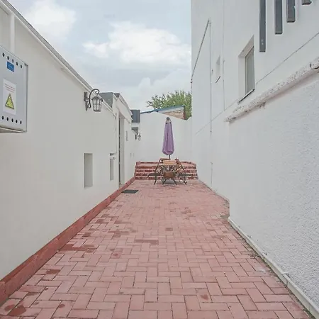 Проживання в сім'ї Style House Брашов